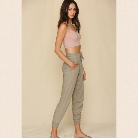 Light Taupe High Quality Seamless Brami - Picture 5 of 5